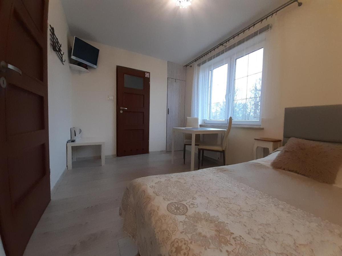 Pokoje Goscinne "Lenka" Ciechocinek Bagian luar foto