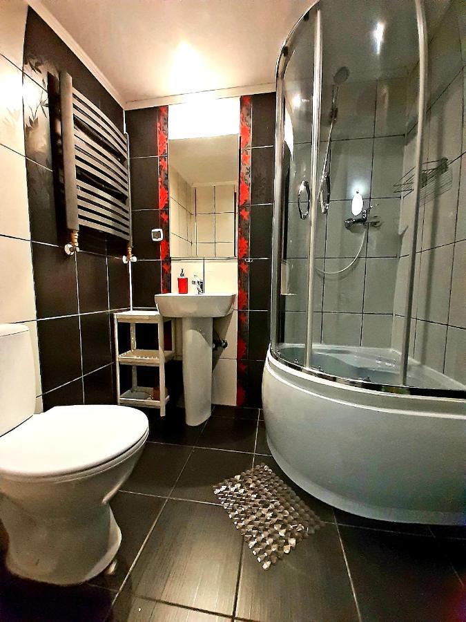 Pokoje Goscinne "Lenka" Ciechocinek Bagian luar foto
