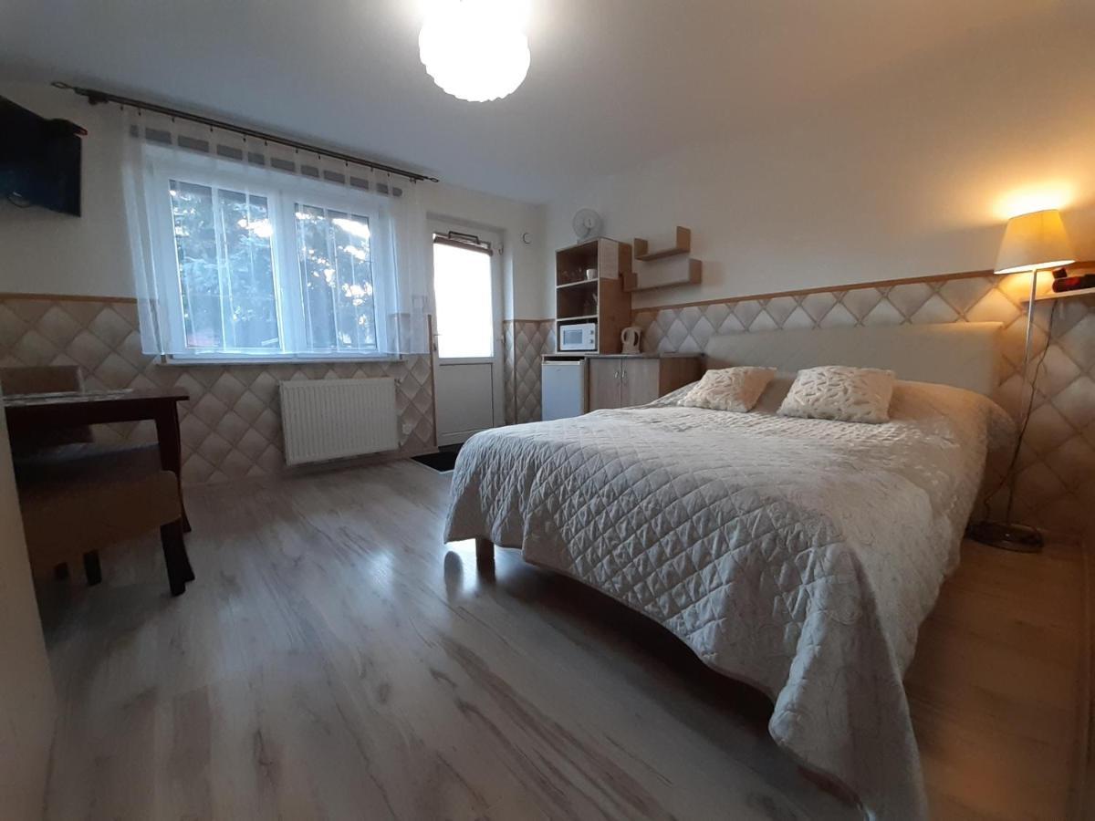 Pokoje Goscinne "Lenka" Ciechocinek Bagian luar foto