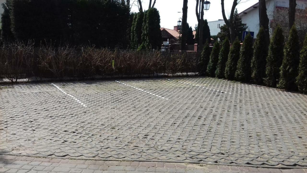 Pokoje Goscinne "Lenka" Ciechocinek Bagian luar foto